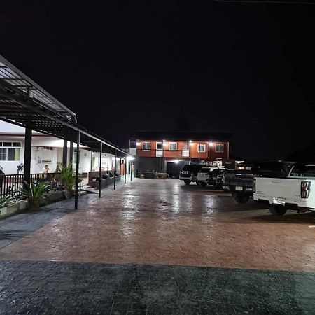 Baan Sabaijai Resort That Phanom Dış mekan fotoğraf