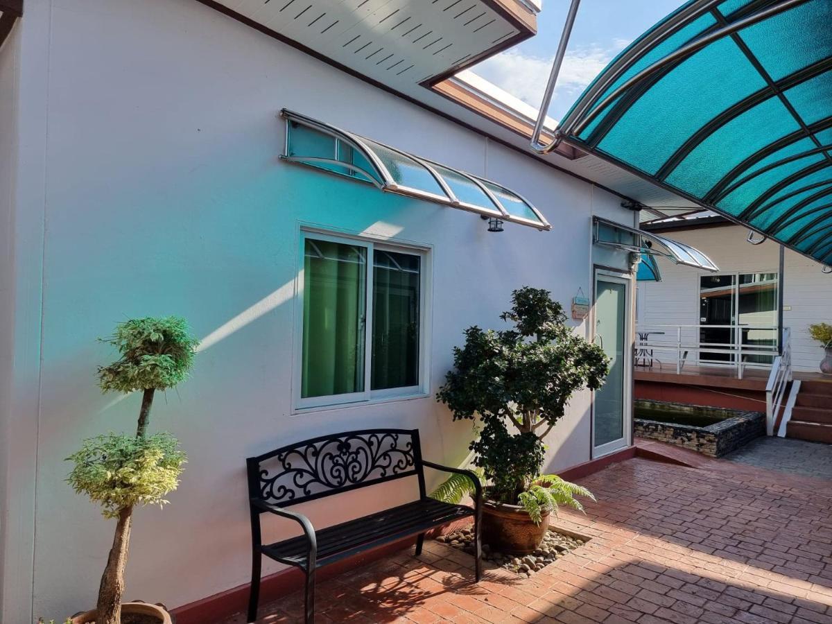 Baan Sabaijai Resort That Phanom Dış mekan fotoğraf