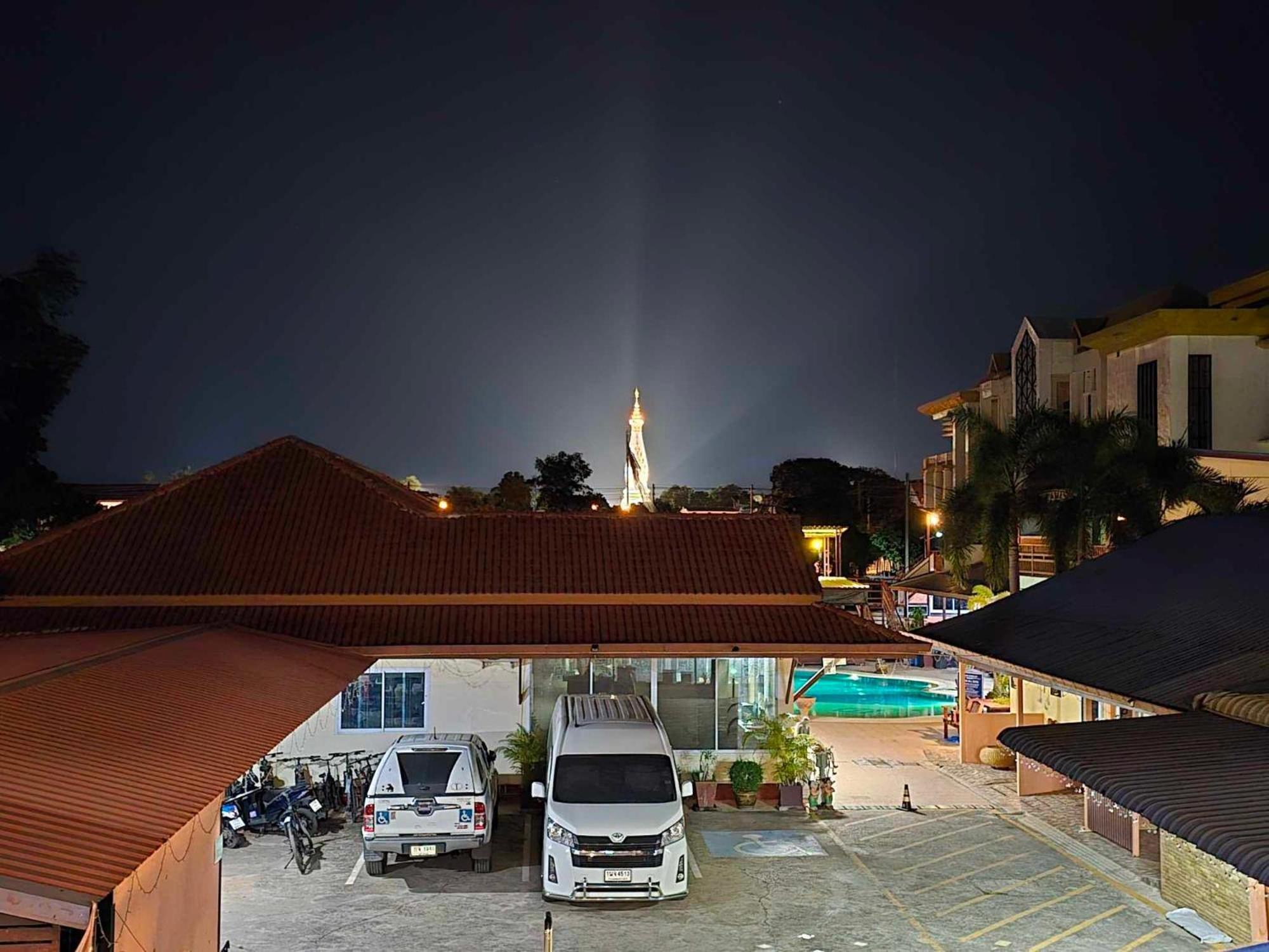 Baan Sabaijai Resort That Phanom Dış mekan fotoğraf
